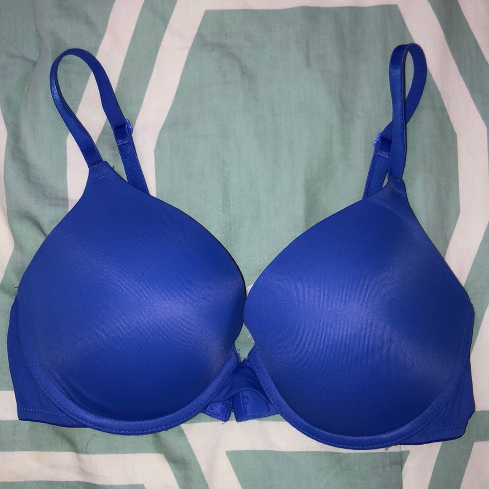 PINK bra!